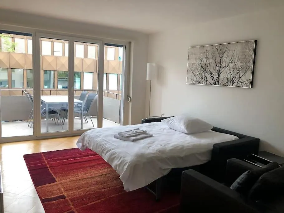 Bright 1 Bedroom Flat In The City Centre Zurich 0*,  Switzerland